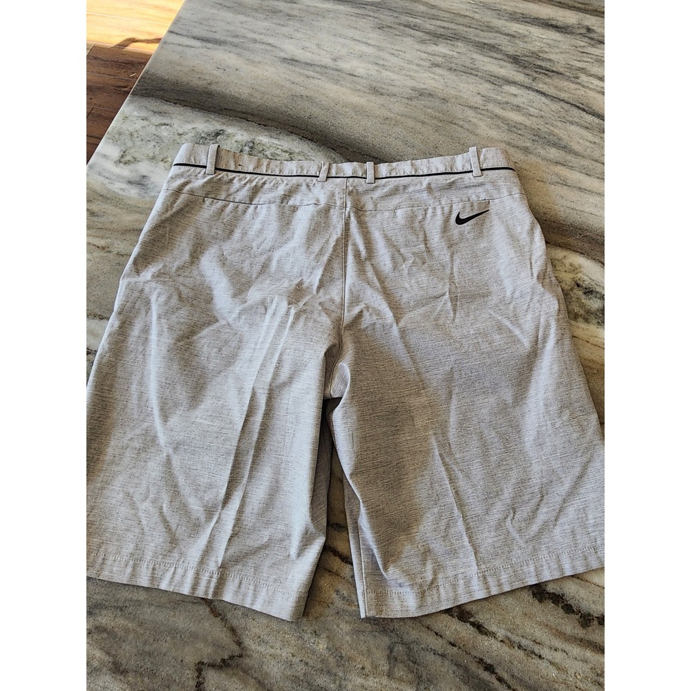 Nike Dri-FIT Golf Shorts Mens 38 Gray Heather Stretch Flat Front 10" Inseam